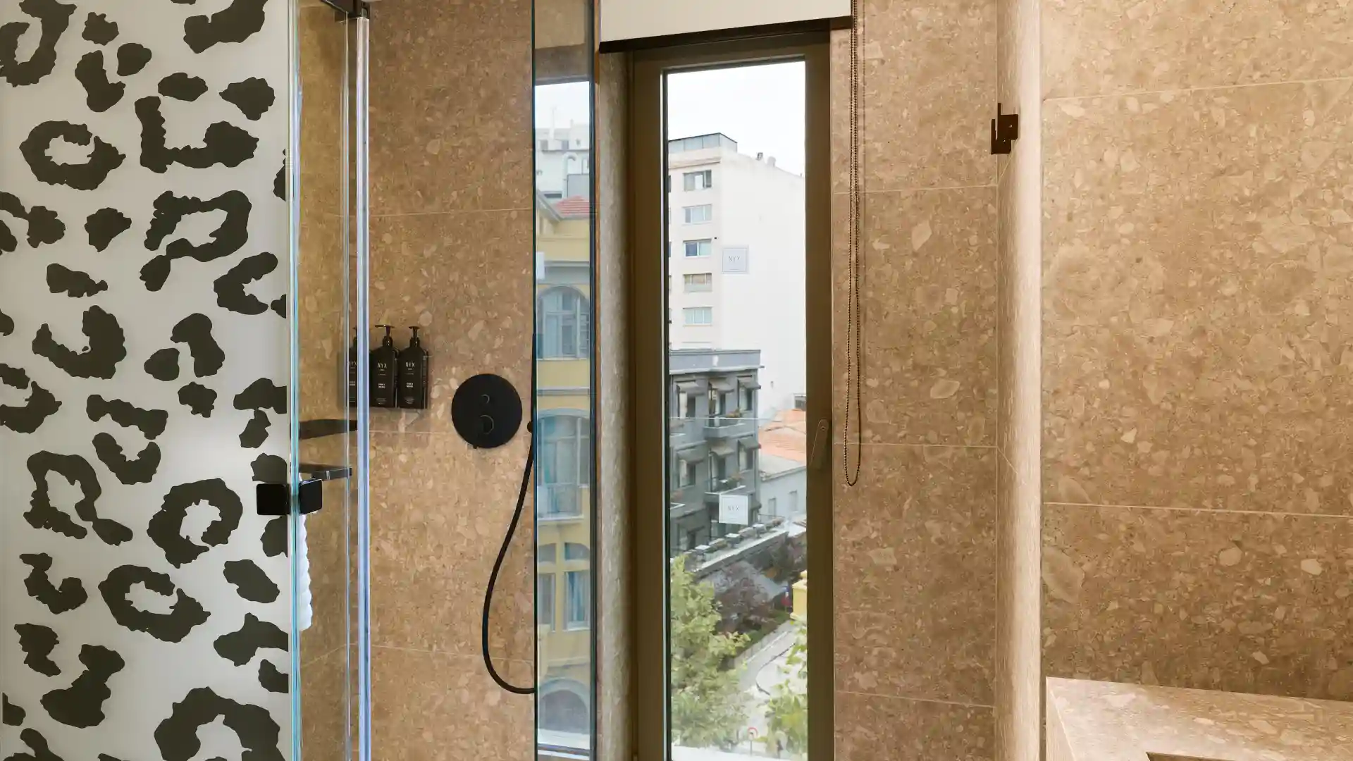 NYX Hotels - photoThumb_6